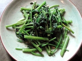 空芯菜のにんにく炒め