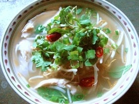 フォーガー(鶏肉めん)セット